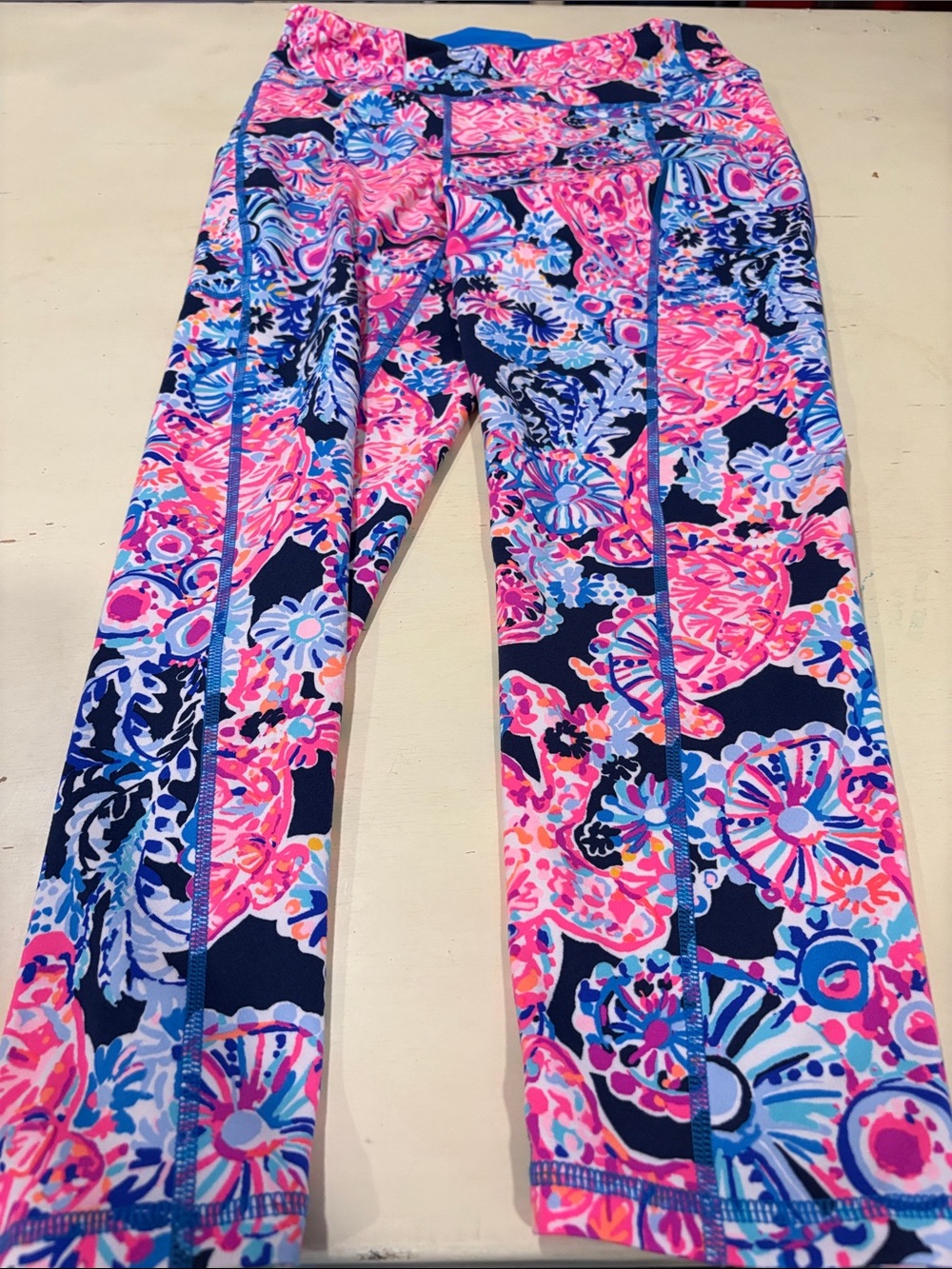 Lilly Pulitzer Leggings Bundle L EUC - Picture 3 of 4